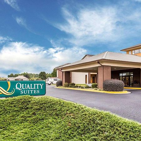 Quality Suites Hickory South Екстер'єр фото