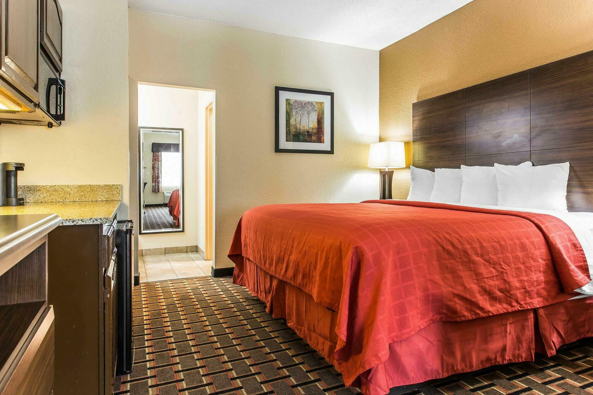 Quality Suites Hickory South Екстер'єр фото
